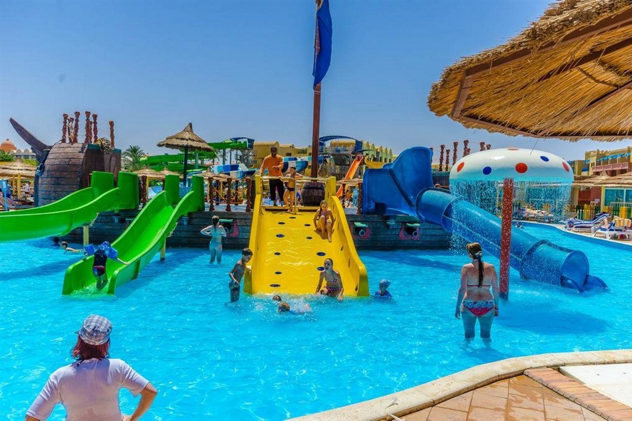 Titanic Beach Spa & Aqua Park Wlan Titanic Beach Spa & Aqua Park i Hurghada | Se priser her!