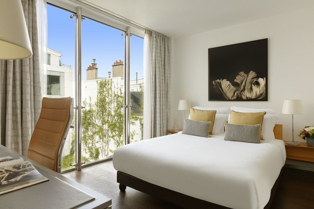 La Clef Tour Eiffel Paris i Paris Se priser her!