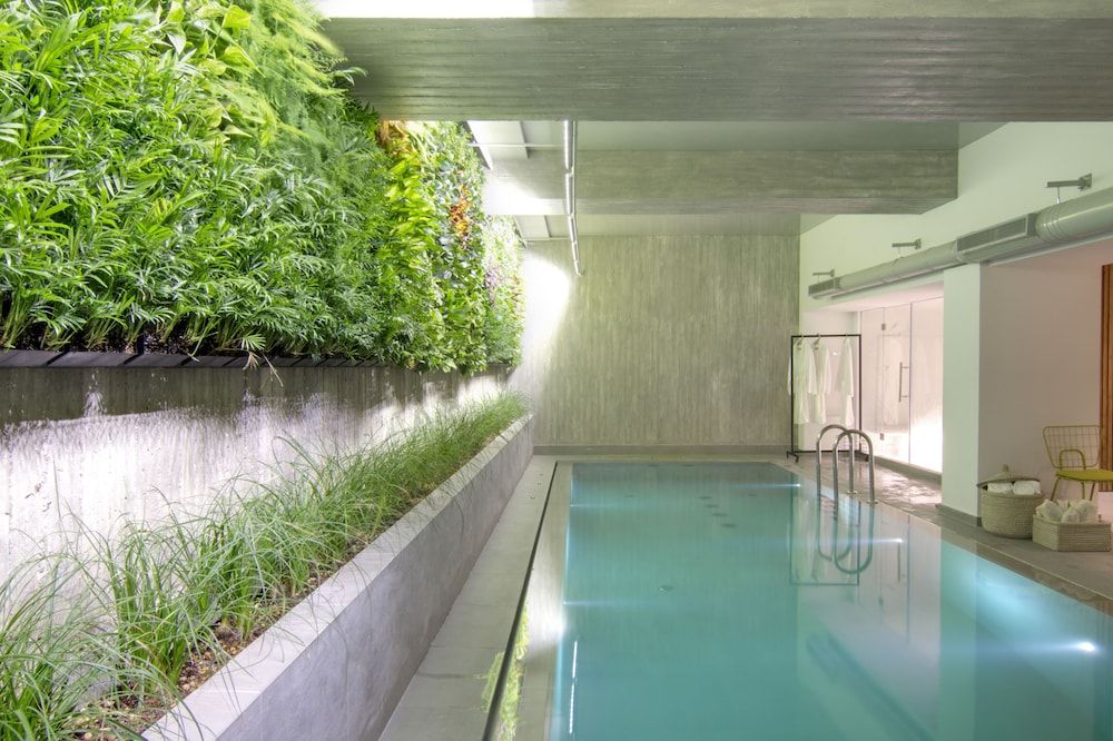 Athens Jumelle i Athen Se priser her!