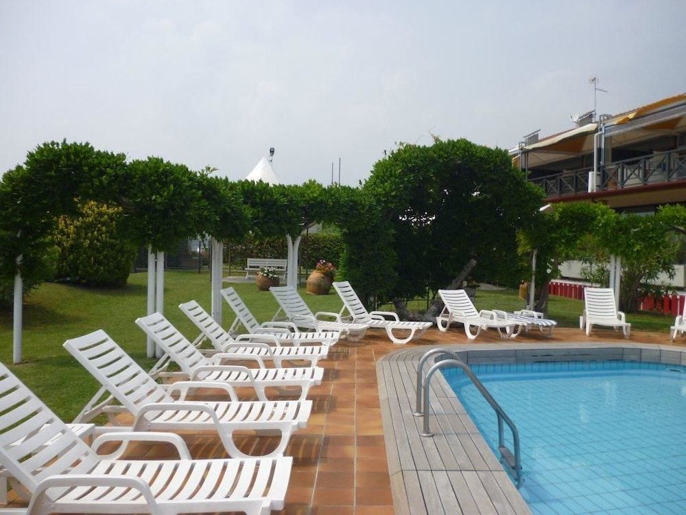 Hotel Marina Uno i Lignano Sabbiadoro Se priser her!